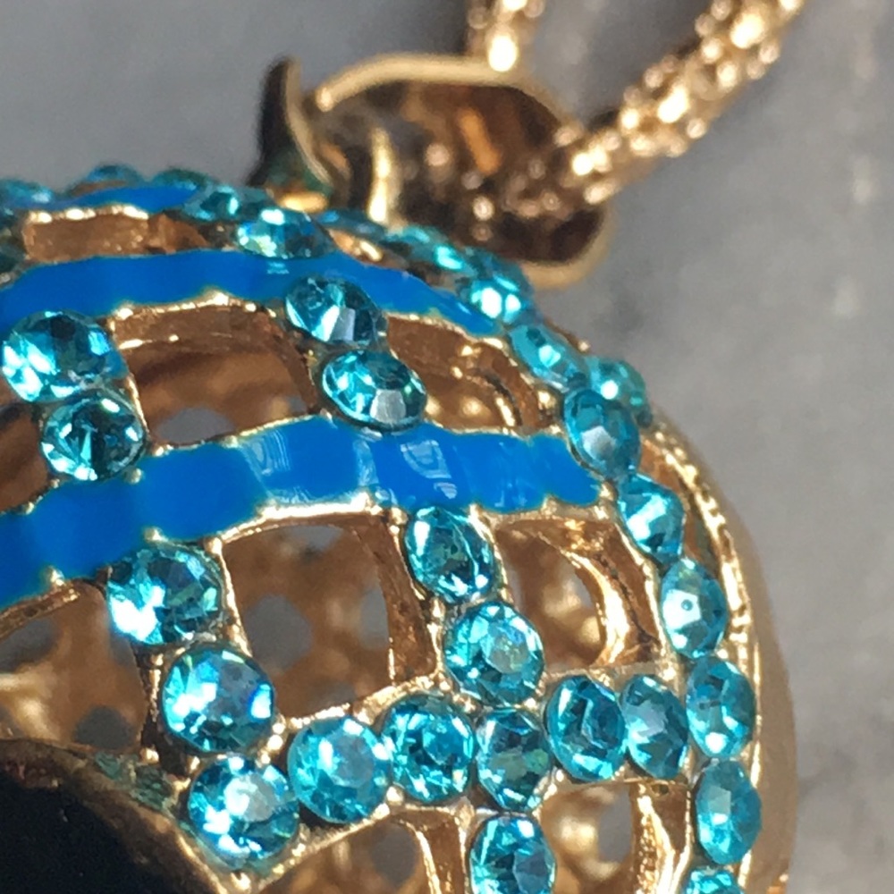 Blue Rhinestone Skull Necklace - Picture 11 of 15